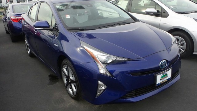 Toyota Prius 2016