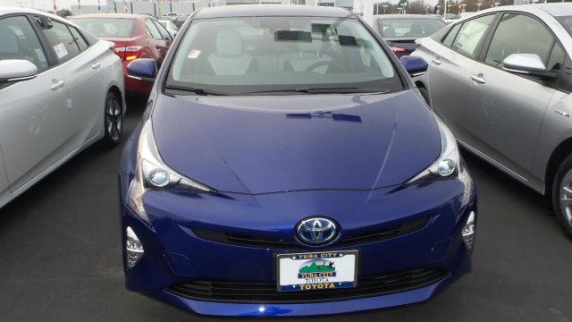 Toyota Prius 2016