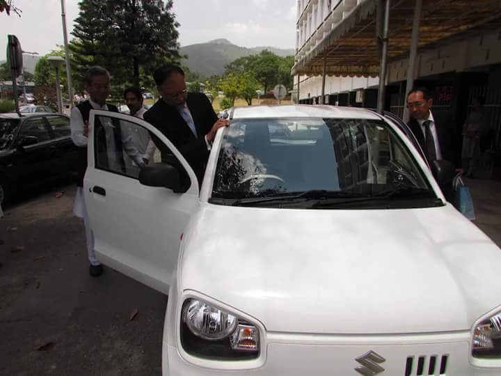 Ahsan Iqbal Pak Suzuki Alto