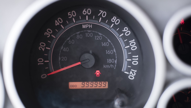 million-mile-toyota-tundra-(2)