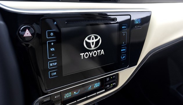 2017 Toyota Corolla Facelift Interior