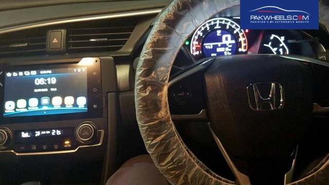 All New Honda Civic 1.8-liter VTI Oriel in Pakistan