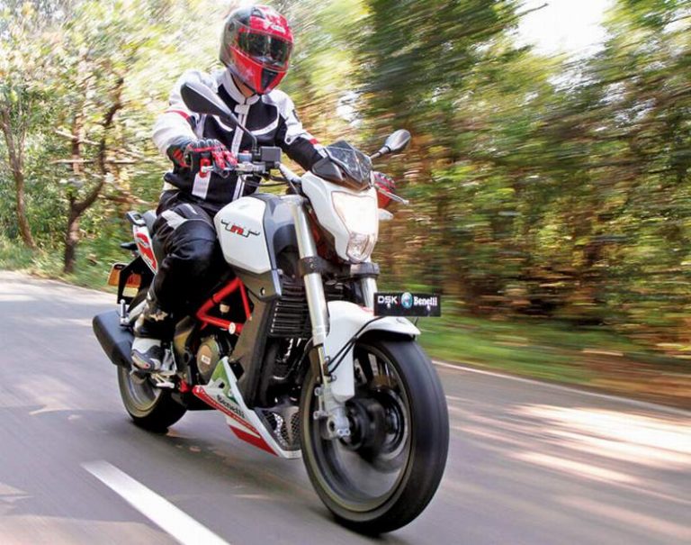 6 Affordable Sports Bikes in Pakistan