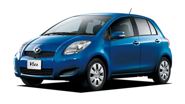 toyota_vitz_2005