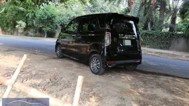 Honda N-WGN Custom