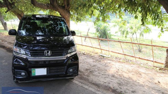 Honda N-WGN Custom