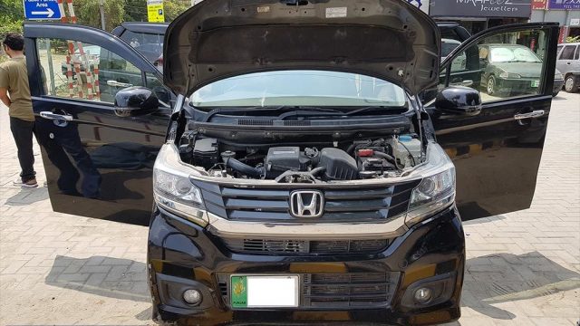 Honda N-WGN Custom