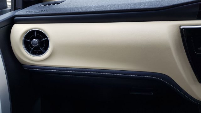 2017 Toyota Corolla Altis Grande CVT-i PakWheels Detailed Review And Photos