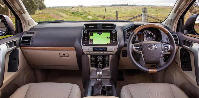 2018 Toyota Land Cruiser Prado 2018 Interior