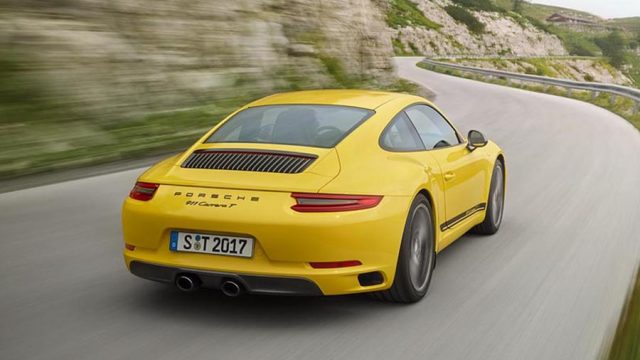 2018 Porsche 911 Carrera T