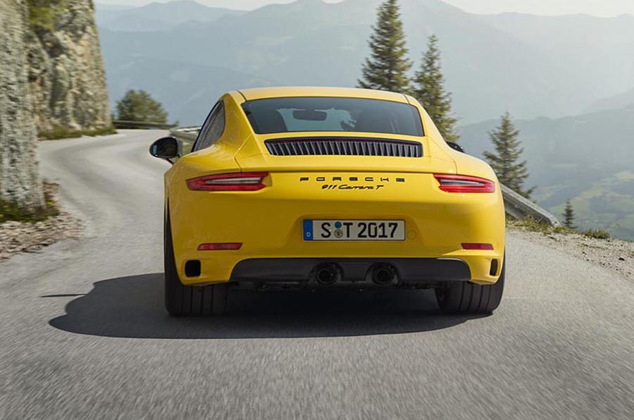 Lighter, Faster 2018 Porsche 911 Carrera T Unveiled - PakWheels Blog