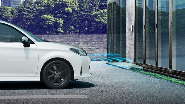 carlineup_corollafielder_safety_ics_pic_01_02