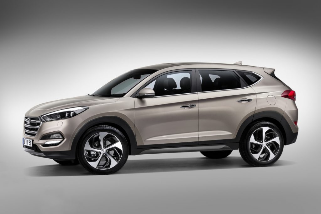 2016-hyundai-tucson-side-profile-first-live-image