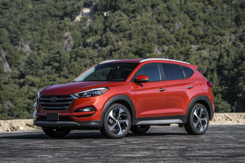 2017-hyundai-tucson-limited-16t-awd-front-three-quarter