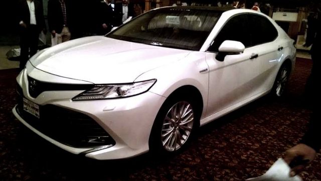 2018 Toyota Camry Hybrid Unofficially Launched By Imc Pakwheels Blog It Ears Toyota Indus Motors Has Held A Soft Launch Event For The Upcoming 2018 Camry Hybrid Usually Means Only Dealers Are Invited To