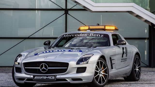 formula 1 safety car