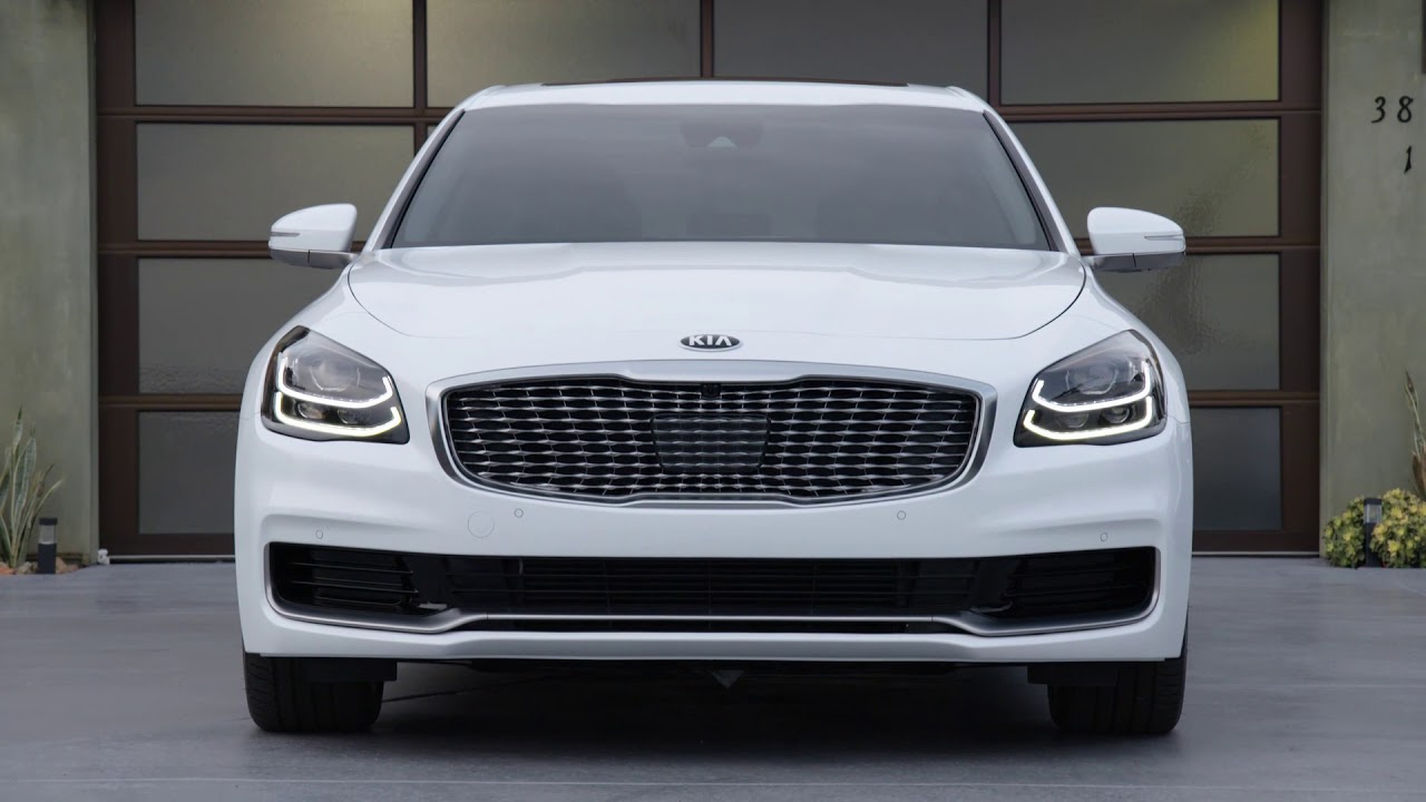 2019-Kia-K900-00012b