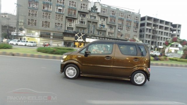 Suzuki Wagon R Hybrid 2017