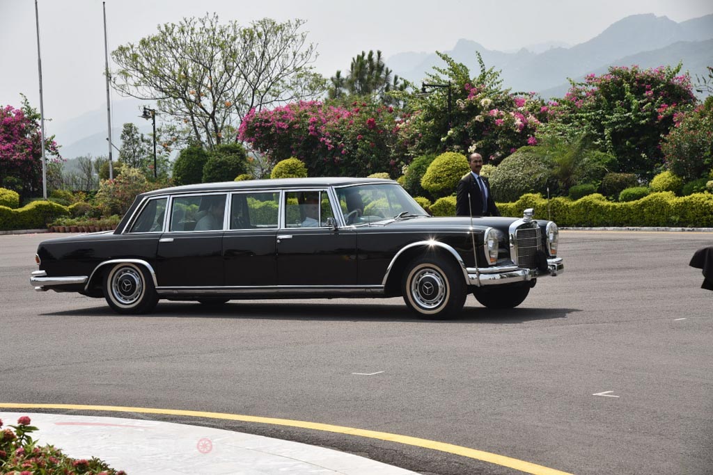 Mercedes-Benz W100 600 Grosser PakWheels (9)