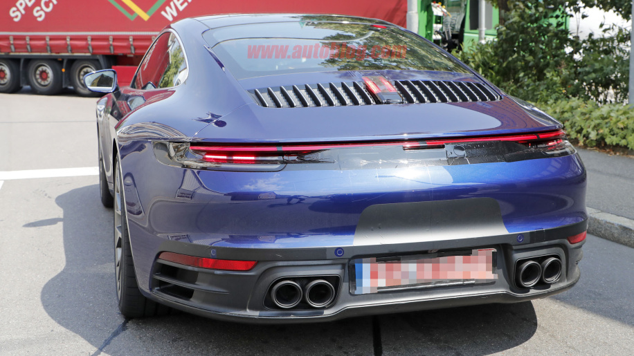 porsche-911-992-20-copy-1