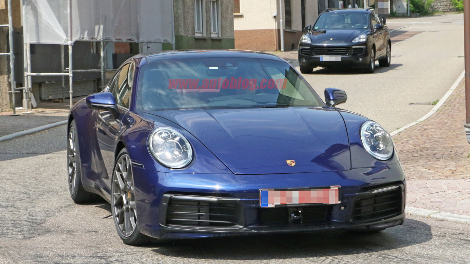 porsche-911-992-3-copy-1