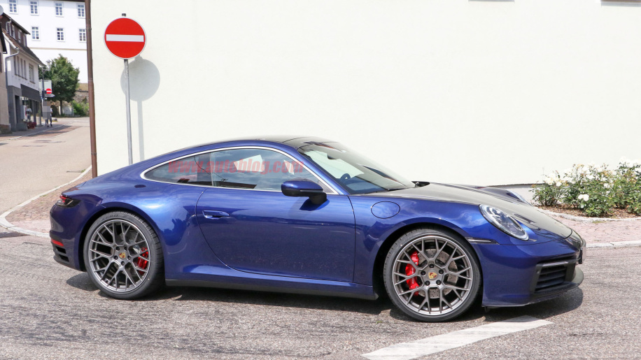 porsche-911-992-7-copy-1