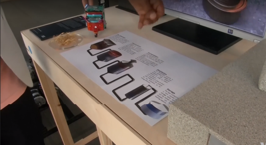 screencapture-voanews-a-pakistan-engineer-turns-straw-into-fuel-4511503-html-2018-08-10-12_18_13