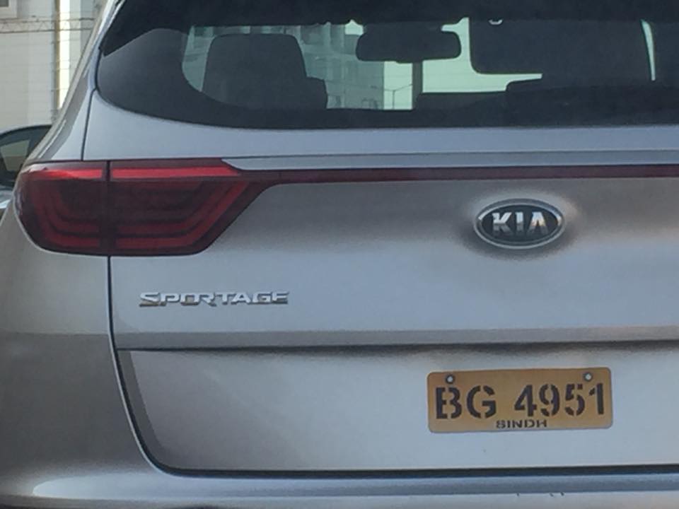 kia-sportage-2-spotted-karachi