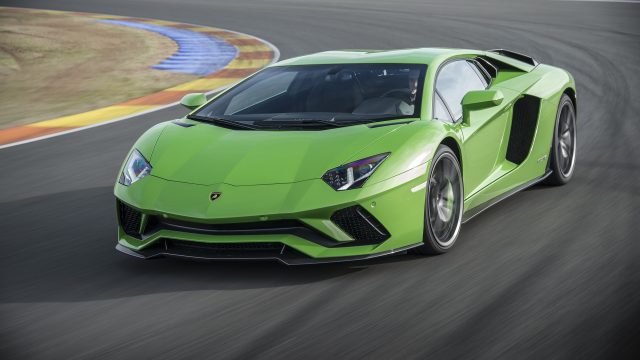 Next Gen Lamborghini Aventador will be a hybrid V12 - PakWheels Blog