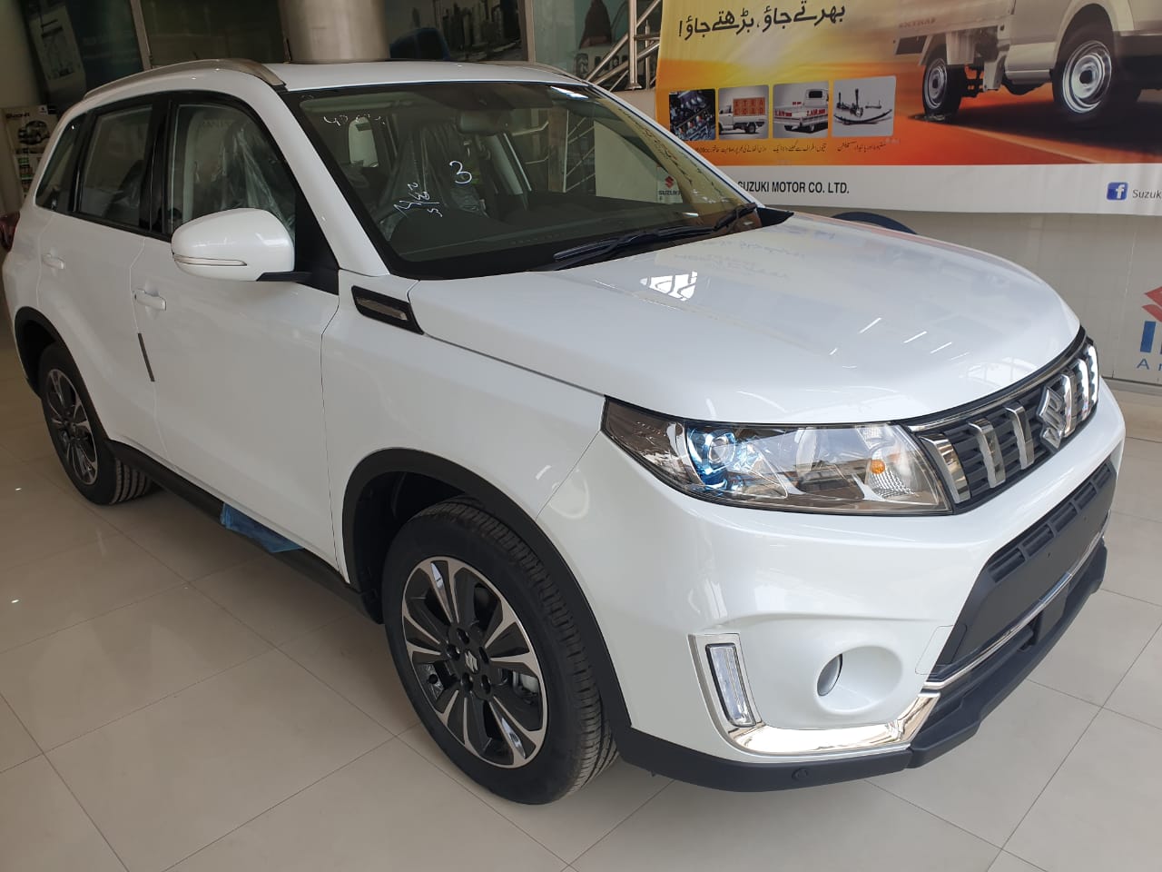 Suzuki Vitara facelift 2019 has arrived in Pakistan - PakWheels Blog