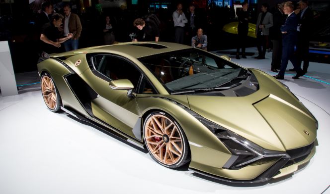 Lamborghini Launches Powerful 819 Bhp Sian Hybrid Pakwheels Blog