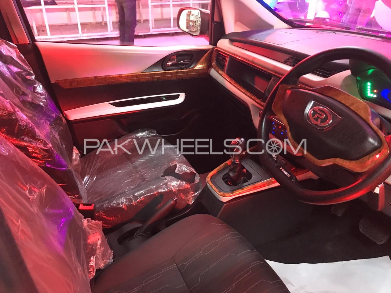 Prince Pearl Interior PakWheels