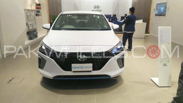 HYUNDAI IONIQ Exterior picture (cars launched in Pakistan during 2019)