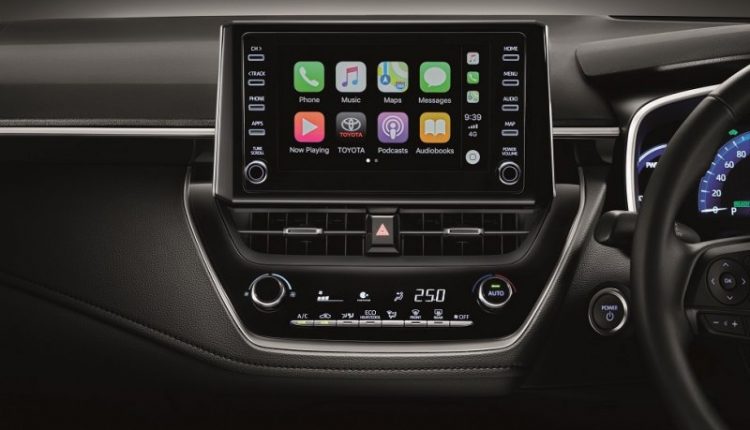 2020-12th-generation-Toyota-Corolla-Altis-2