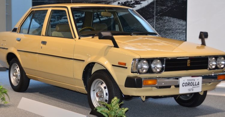 Toyota-CorollaE70