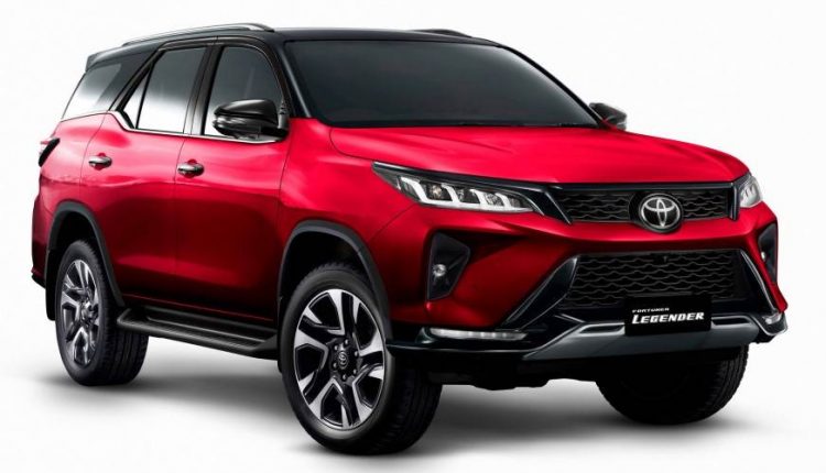2021-Toyota-Fortuner-Legender-red