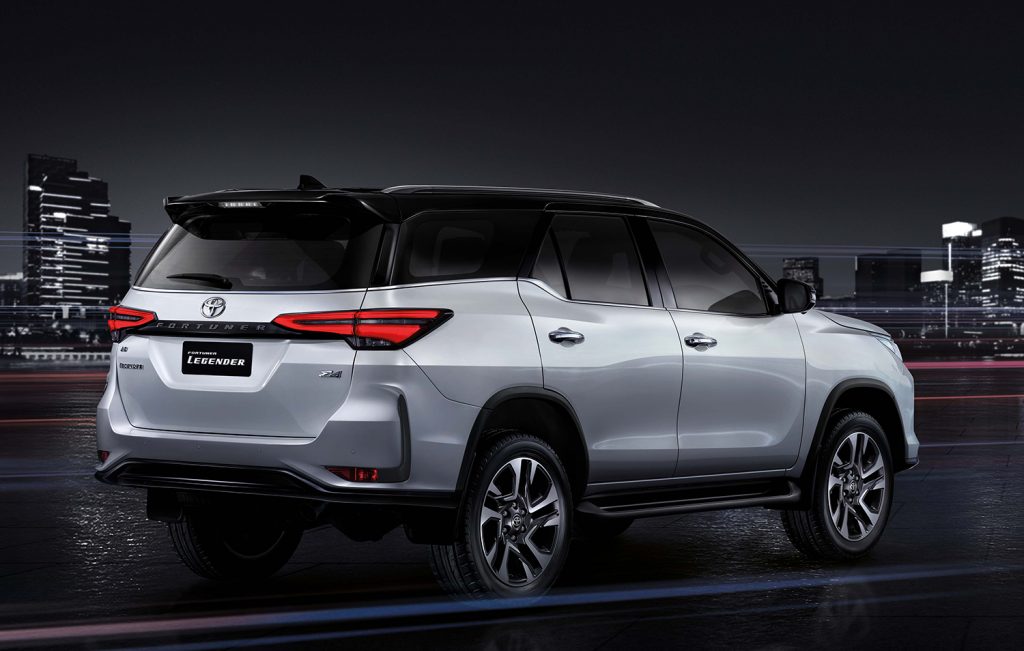 Toyota Fortuner Facelift version Exterior