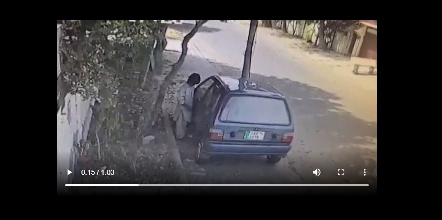 Karachi car steal