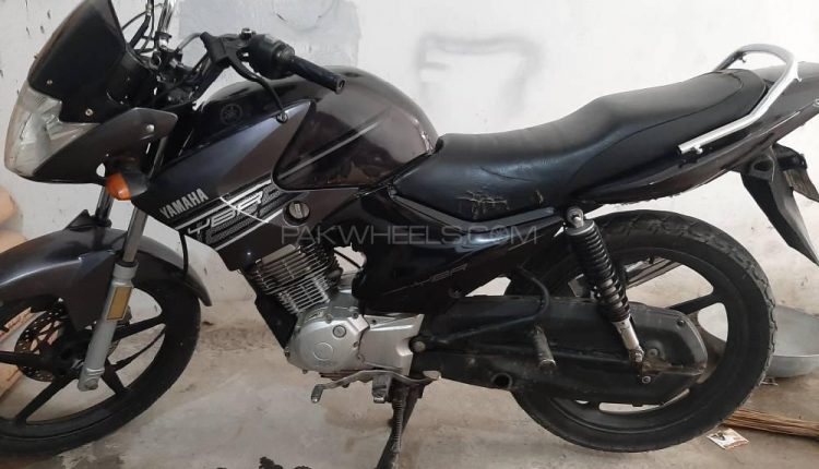yamaha-ybr-125-2015-38826727