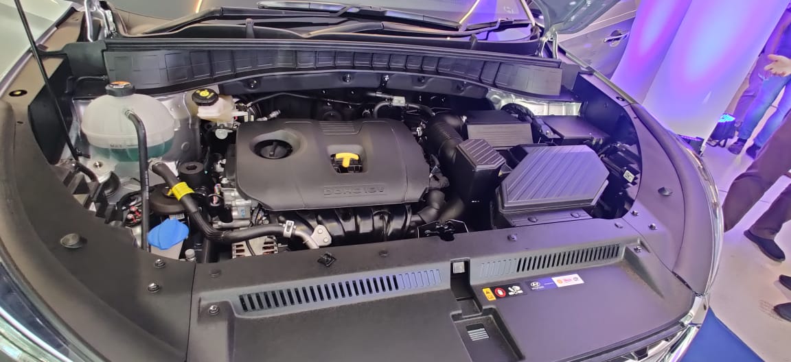 Hyundai Tucson Engine