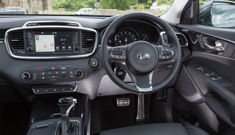 Kia-Sorento-2018-1600-0c
