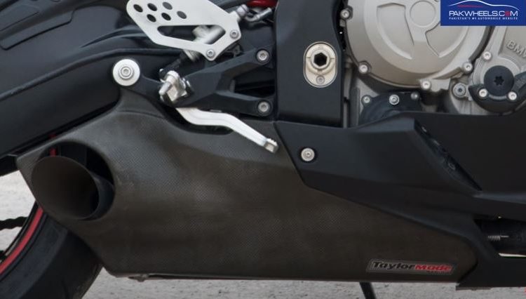 exhaust