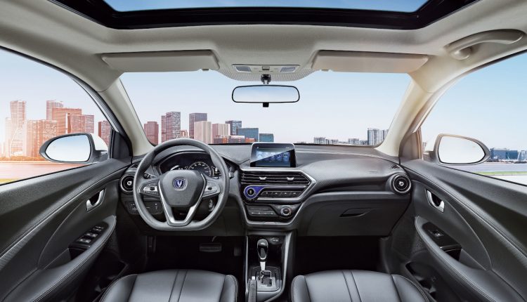 2021-changan-alsvin-03-1606438740