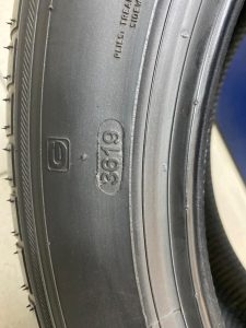 Car Tyre Reading
