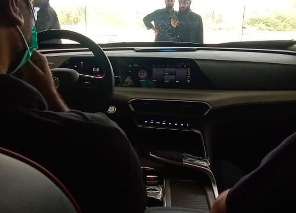 Dashboard UNI T
