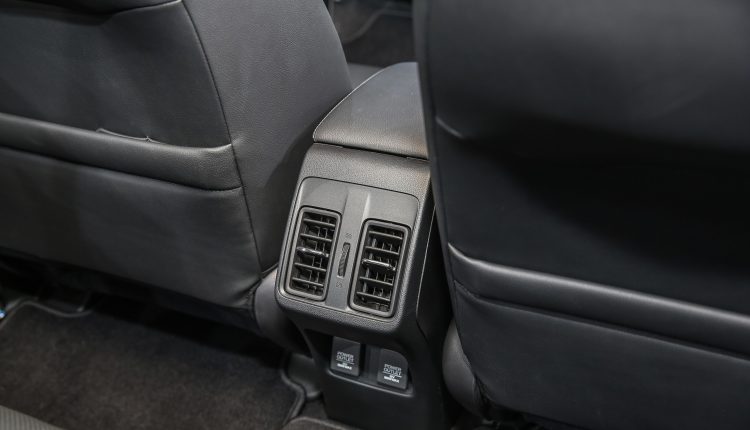 Honda_City_V_Int-24