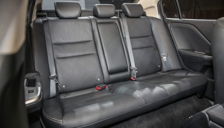 Honda_City_V_Int-27 (1)