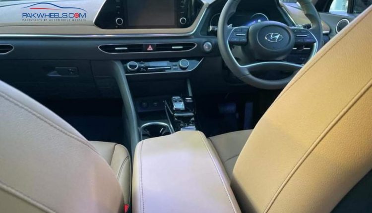 Hyundai Sonata (5)