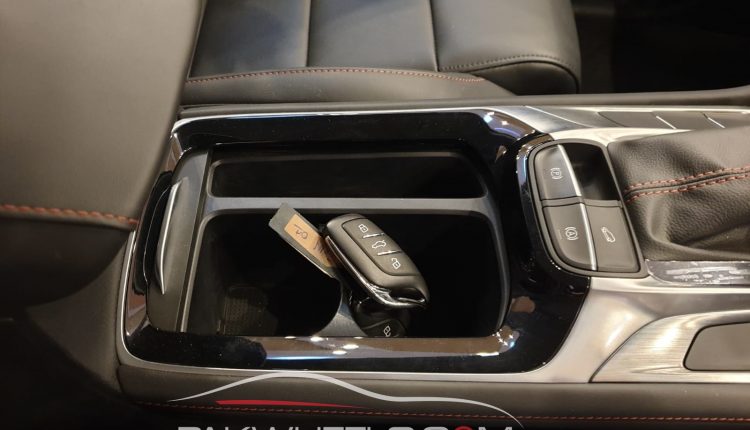 MG HS CKD Central Console