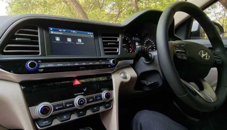 Hyundai Elantra Interior